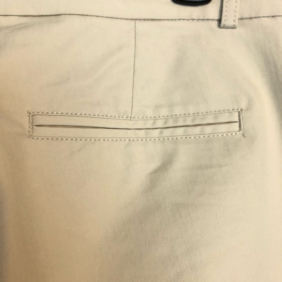 Women's Dockers Wide Straight Leg Pants Light Tan Khakis Sz 8 Long, Inseam = 34” - Picture 7 of 14